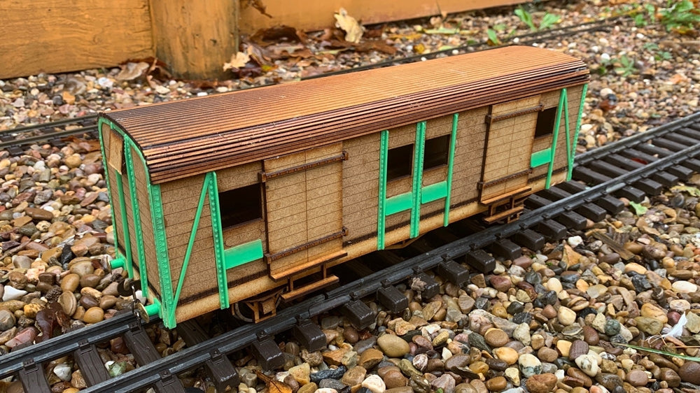 1:32 Scale SR Utility Van