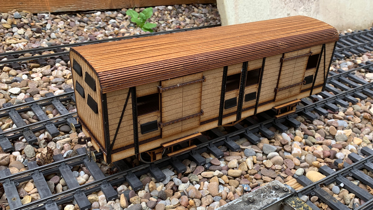1:32 Scale SR Covar Van