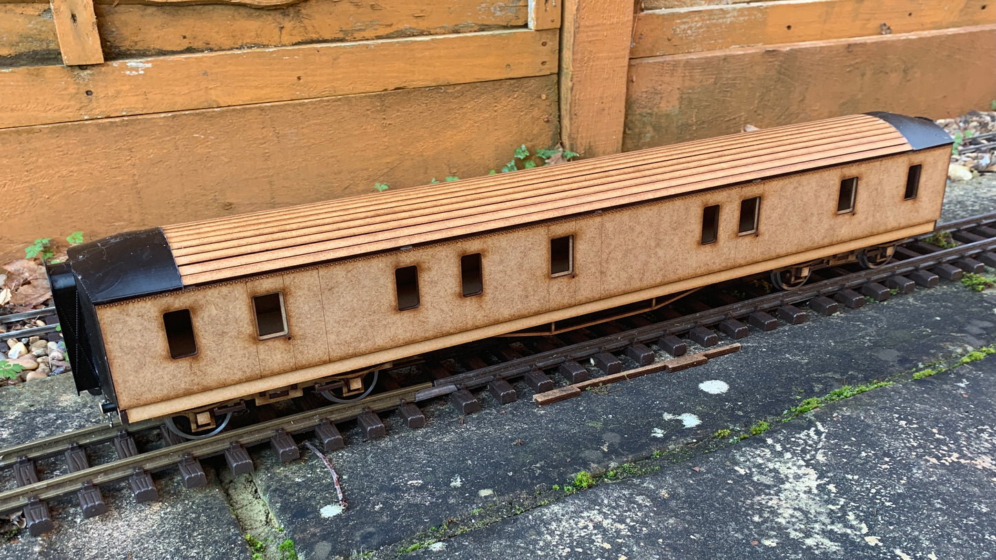 1:32 Scale GWR Hawksworth Full Brake Coach