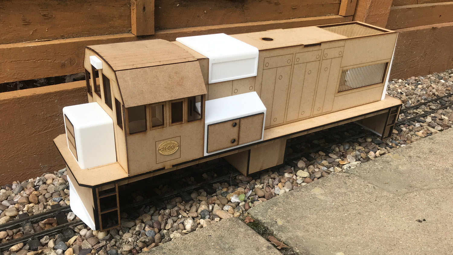 16mm Motive Power