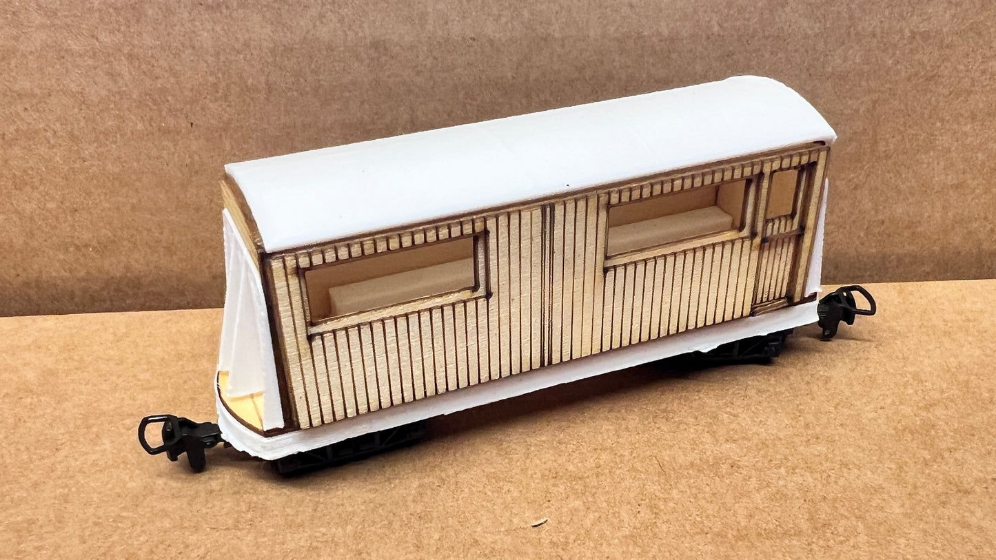 4mm Scale Bowaters Paper Railway Coach 659
