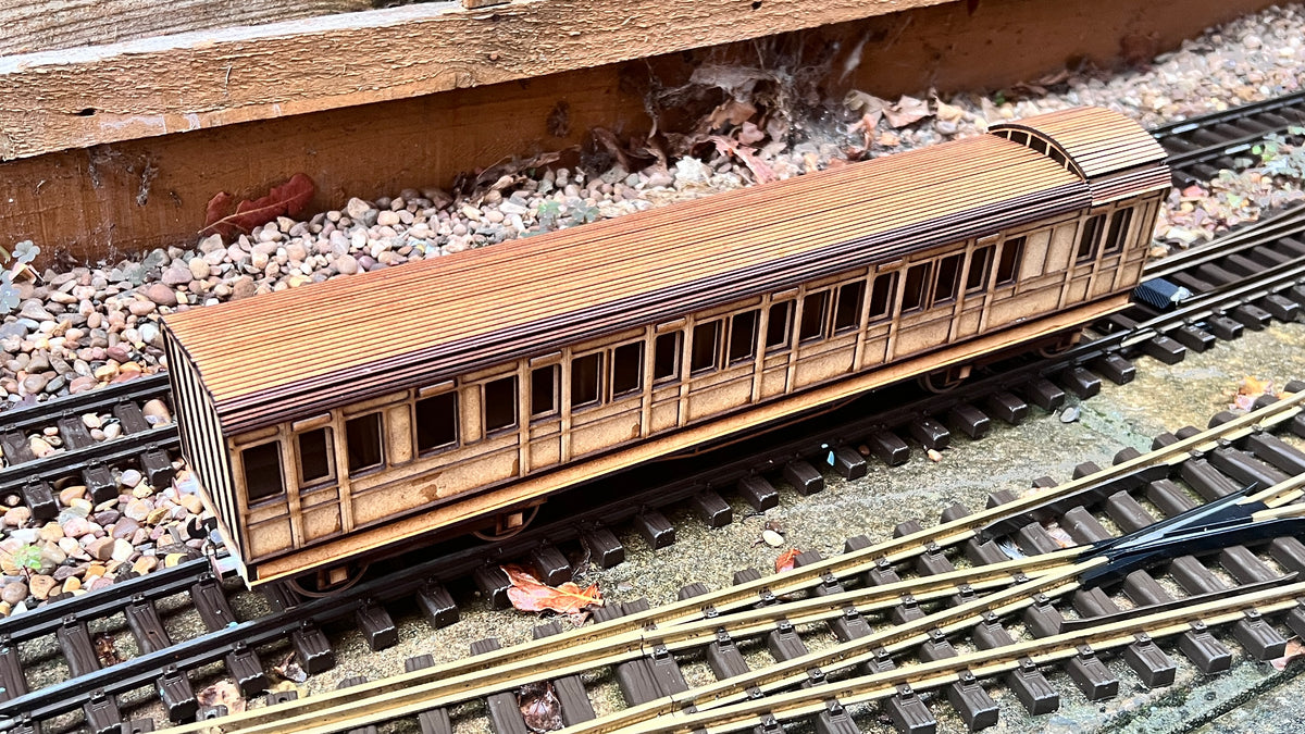 1:32 Scale SECR A Type 7 Compartment Lavatory Brake Birdcage Coach