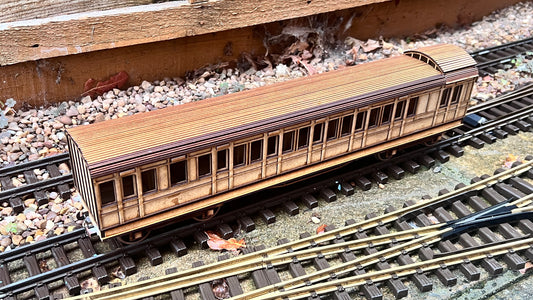 1:32 Scale SECR A Type 7 Compartment Lavatory Brake Birdcage Coach
