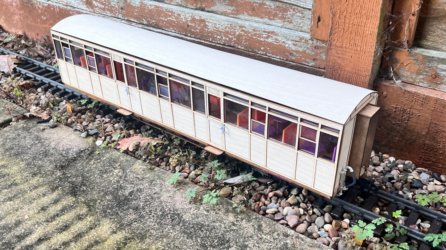 16mm Scale Next Generation - Ffestiniog Railway All 3rd Coach No.106/107