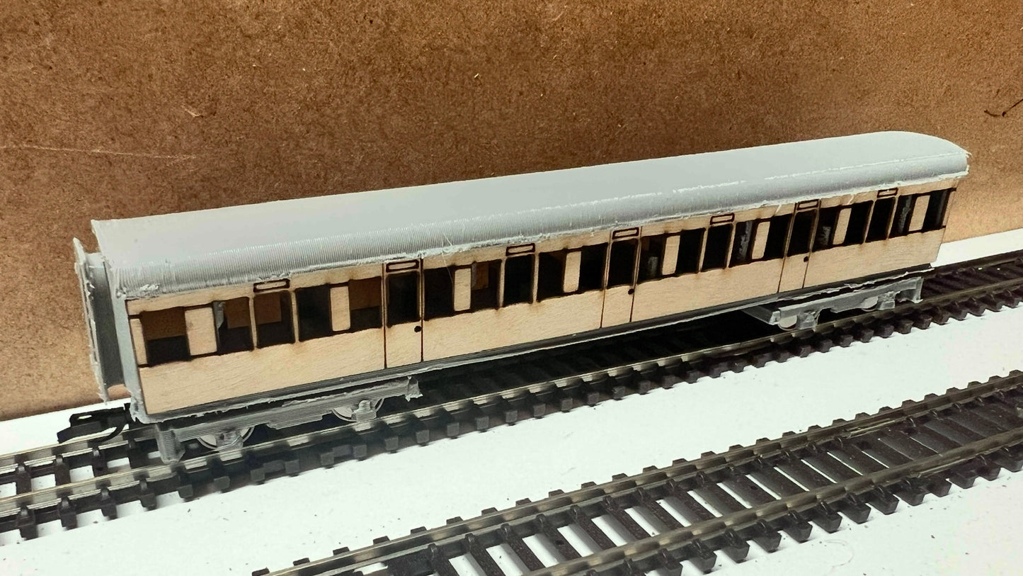 TT:120 Scale SR Maunsell Restriction 1 General Saloon Coach
