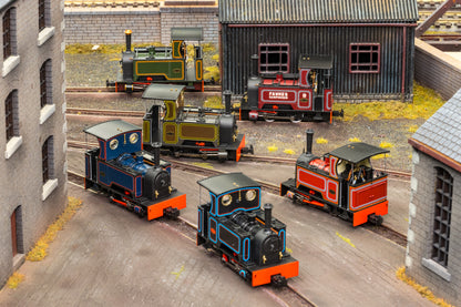 4mm Scale Rapido UK - Kerr, Stuart & Co. ‘What if’ Short-Tank Sirdar
