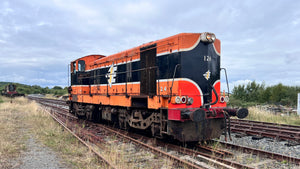 1:32 Scale CIÉ Class 121