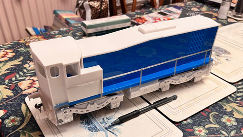 1:32 Scale CIÉ Class 121