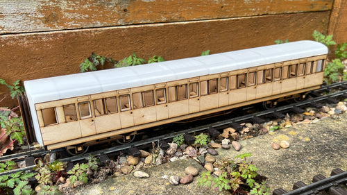 7mm Scale SR Maunsell Restriction 1 Corridor Composite Coach