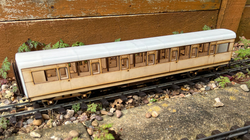7mm Scale SR Maunsell Restriction 1 Corridor 3rd Coach