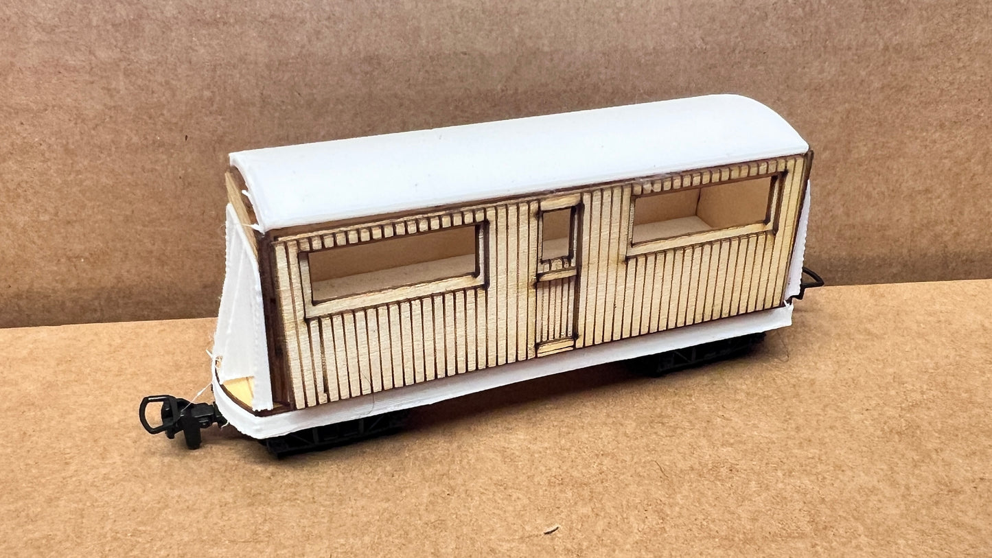4mm Scale Bowaters Paper Railway Coach 641