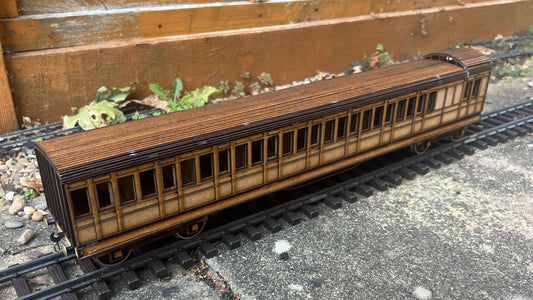 1:32 Scale SECR C Type 8 Compartment Brake Birdcage Coach