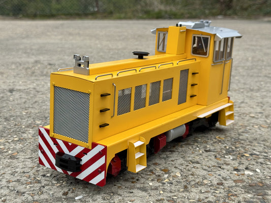 Accucraft UK / Maxitrak 16mm Scale EM Baldwin Diesel locomotive