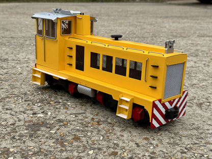 Accucraft UK / Maxitrak 16mm Scale EM Baldwin Diesel locomotive