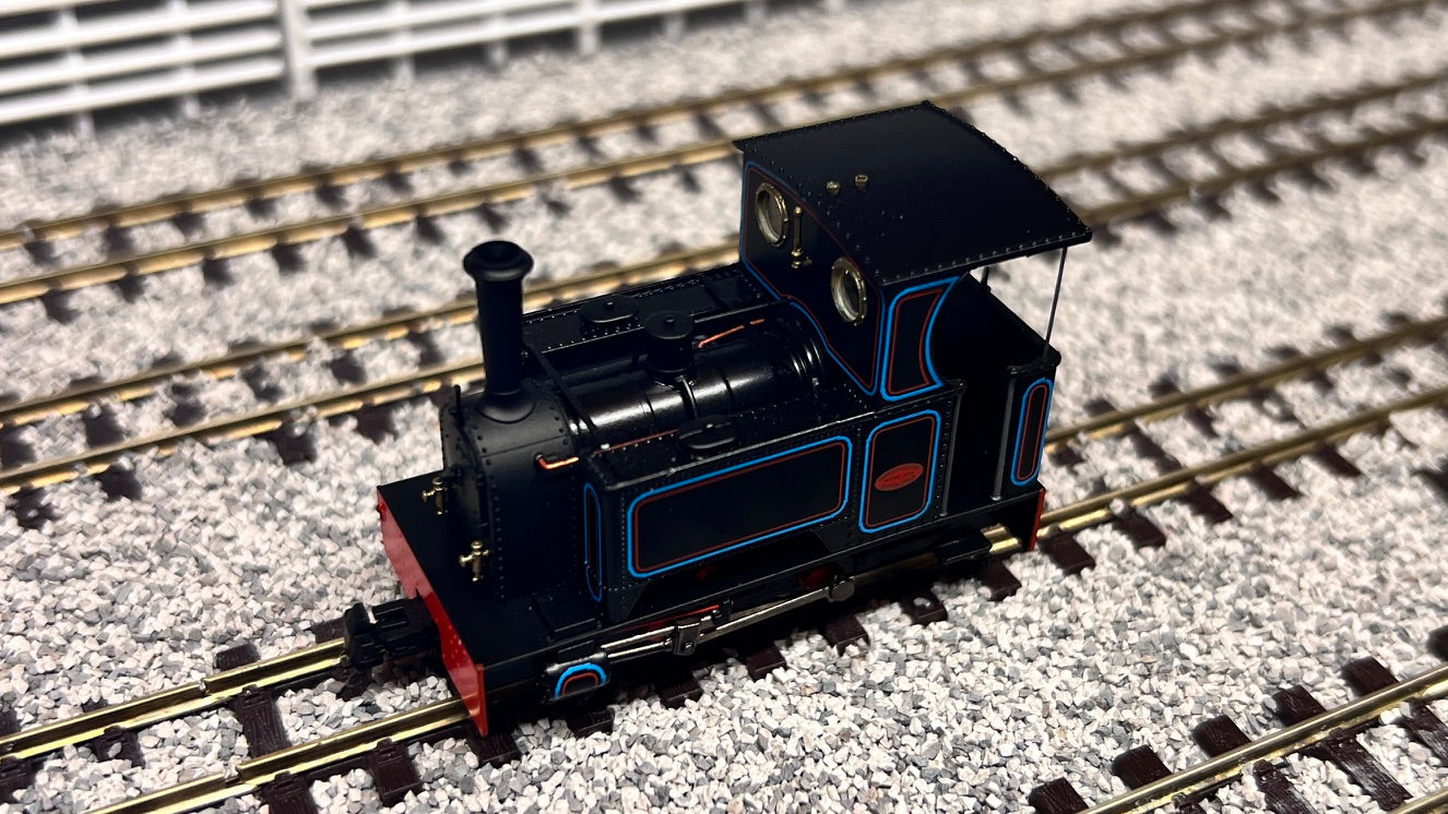 4mm Scale Rapido UK - Kerr, Stuart & Co. ‘What if’ Short-Tank Sirdar
