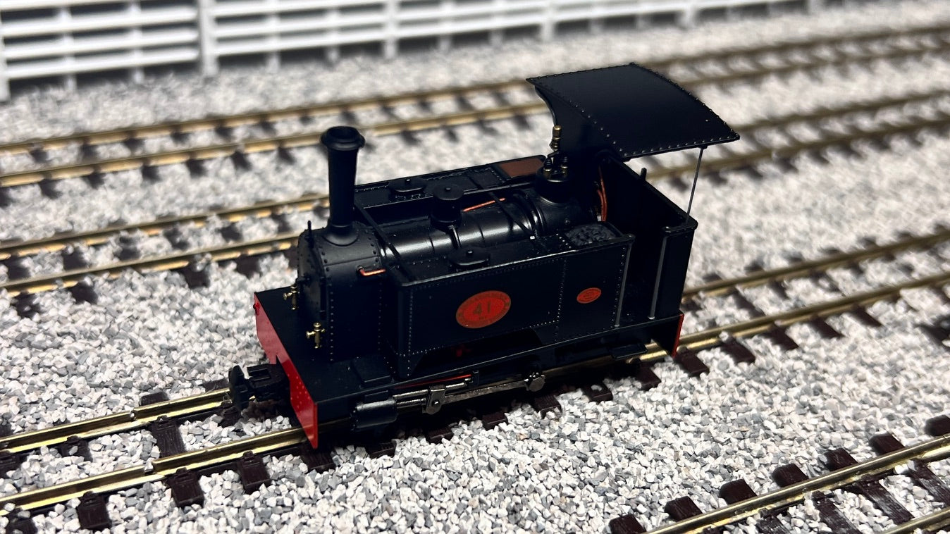 4mm Scale Rapido UK Kerr Stuart Short Tank Sirdar - South African Railways Class NG1
