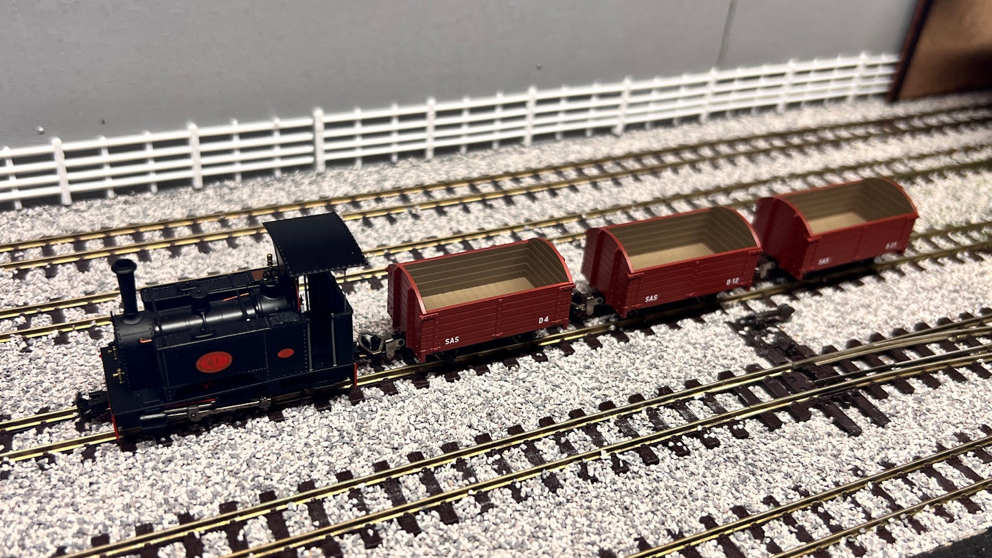 4mm Scale Rapido UK - South African Railways Class NG1 Train Pack
