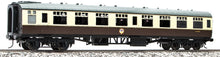 Load image into Gallery viewer, Accucraft UK 1:32 BR Mk1 Coaches