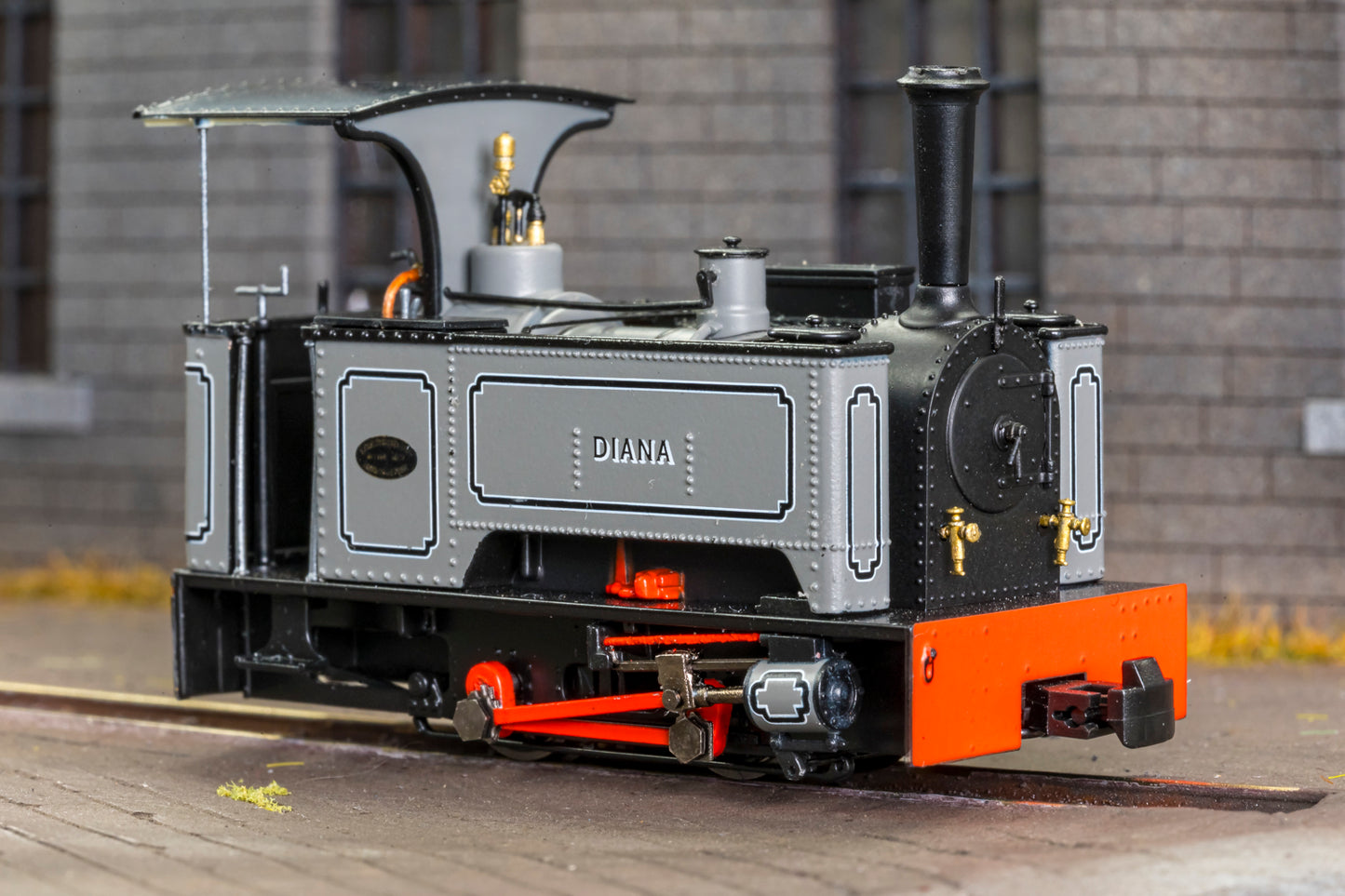 4mm Scale Rapido UK - Kerr, Stuart & Co. Sirdar (Long-Tank)