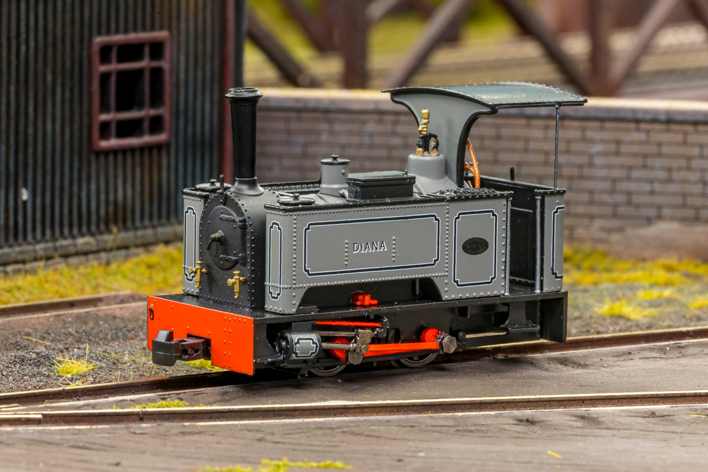 4mm Scale Rapido UK - Kerr, Stuart & Co. Sirdar (Long-Tank)