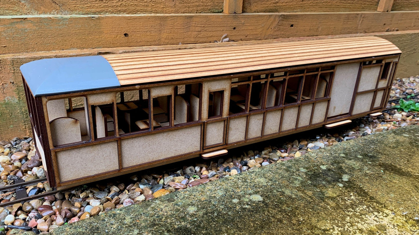 16mm Scale Ffestiniog Railway All 1st Observation Coach No.101
