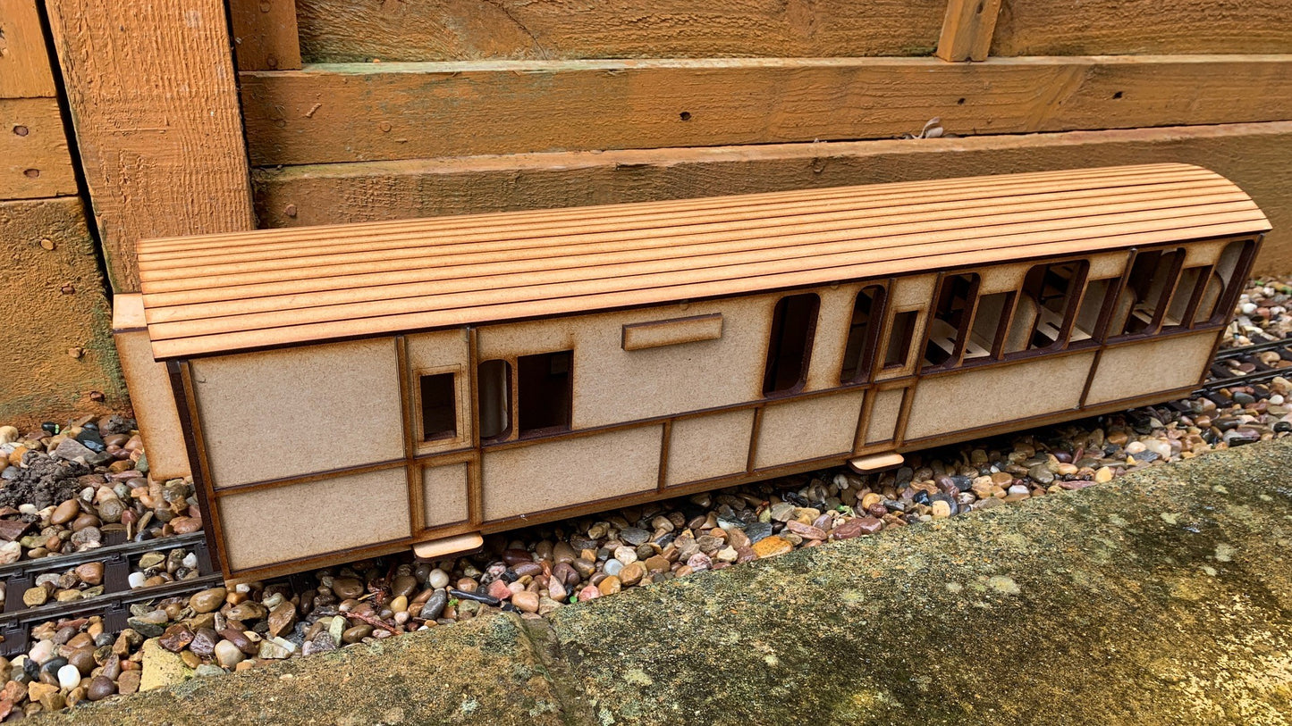 16mm Scale Ffestiniog Railway All 3rd Buffet Coach No.103
