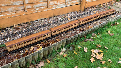 Complete kit / MDF / 4 coaches