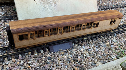 1:32 Scale SR Maunsell Restriction 0 Corridor 6 Compartment Brake Coach