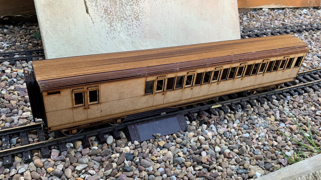 1:32 Scale SR Maunsell Restriction 0 Corridor 6 Compartment Brake Coach