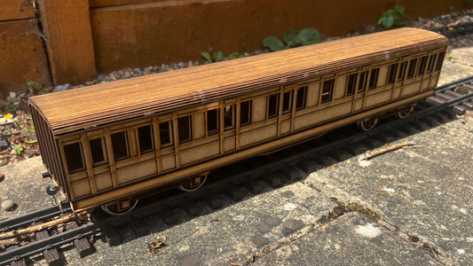 1:32 Scale ex SECR IoW Semi Open Composite Coach