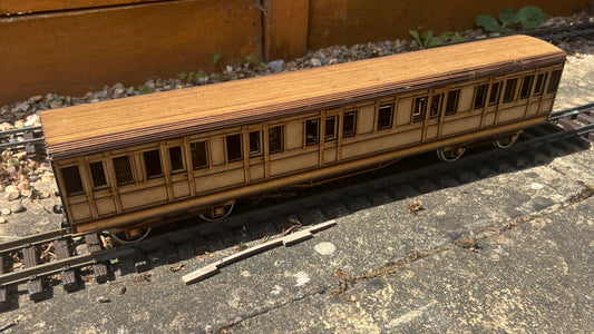 1:32 Scale ex SECR IoW Semi Open Third Coach