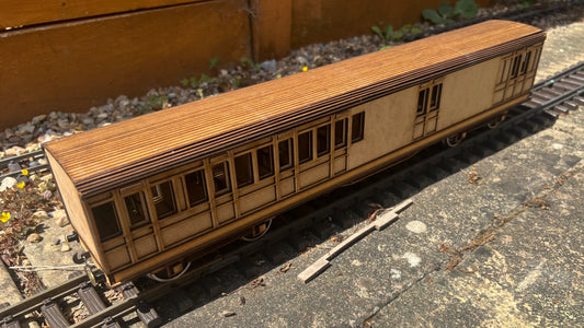 1:32 Scale ex SECR IoW Brake Third Coach