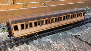 1:32 Scale SR Maunsell Restriction 1 Unclassed General Saloon Coach