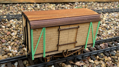 1:32 Scale SECR 10 ton Covered Goods Van