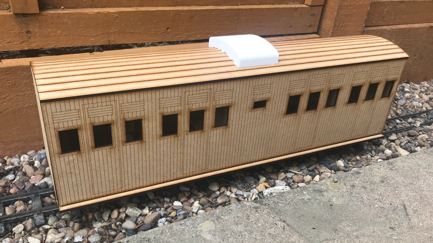 16mm Scale South African Railways NG-L5 1st Class Coach