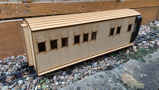 16mm Scale Freelance 2 Compartment Brake Corridor Coach