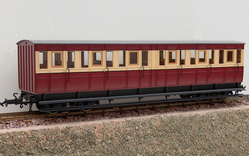 Accucraft UK 15mm Scale Isle of Man 'Pairs' Coaches