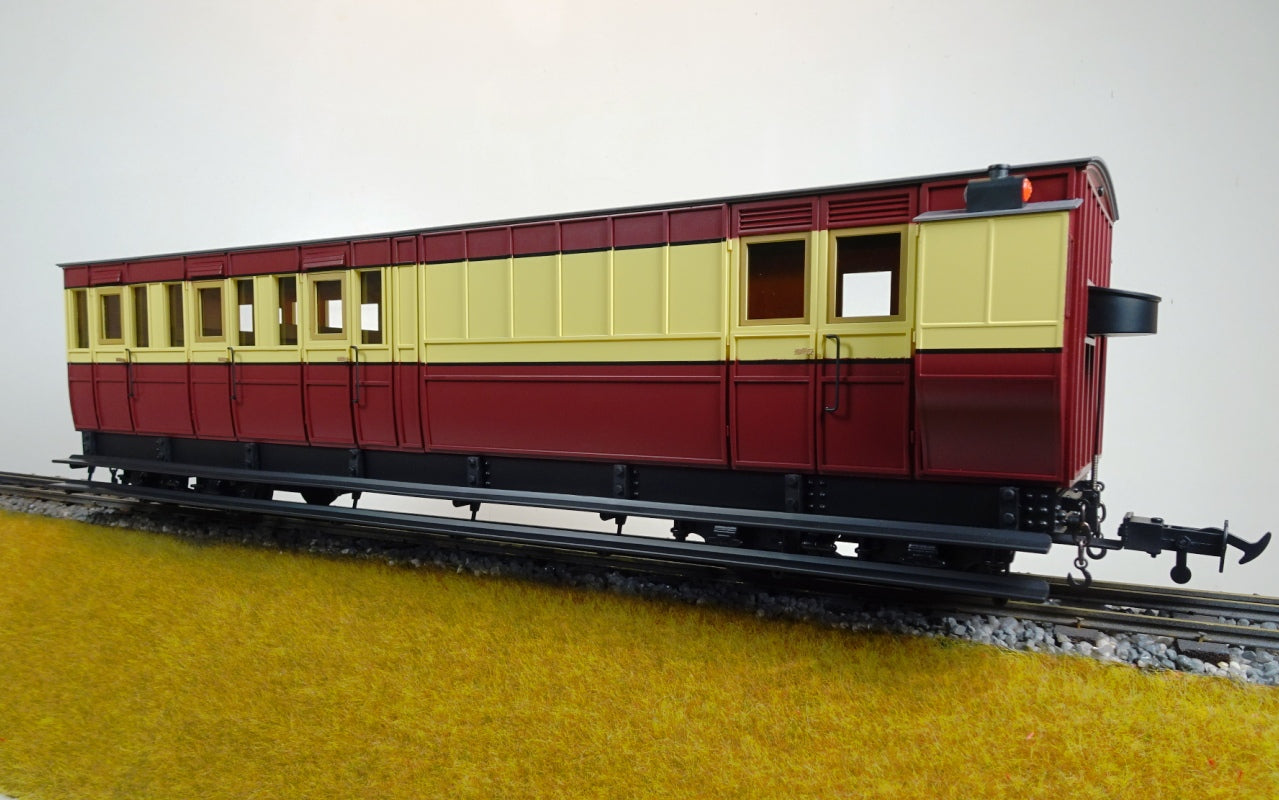 Accucraft UK 15mm Scale Isle of Man 'Pairs' Coaches