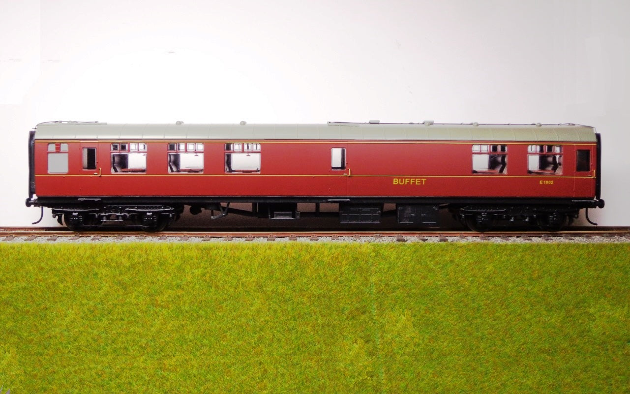 Accucraft UK 1:32 BR Mk1 Coaches
