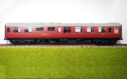 Accucraft UK 1:32 BR Mk1 Coaches