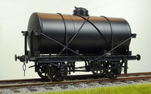 Load image into Gallery viewer, Accucraft UK 1:32 Scale 14 Ton Tank Wagons