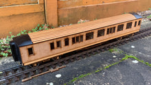 Load image into Gallery viewer, 1:32 Scale GWR Hawksworth Coach Multipack