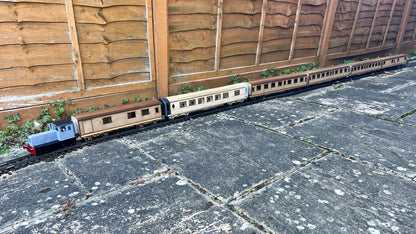 1:32 Scale CIÉ/GSR Passenger Train Pack