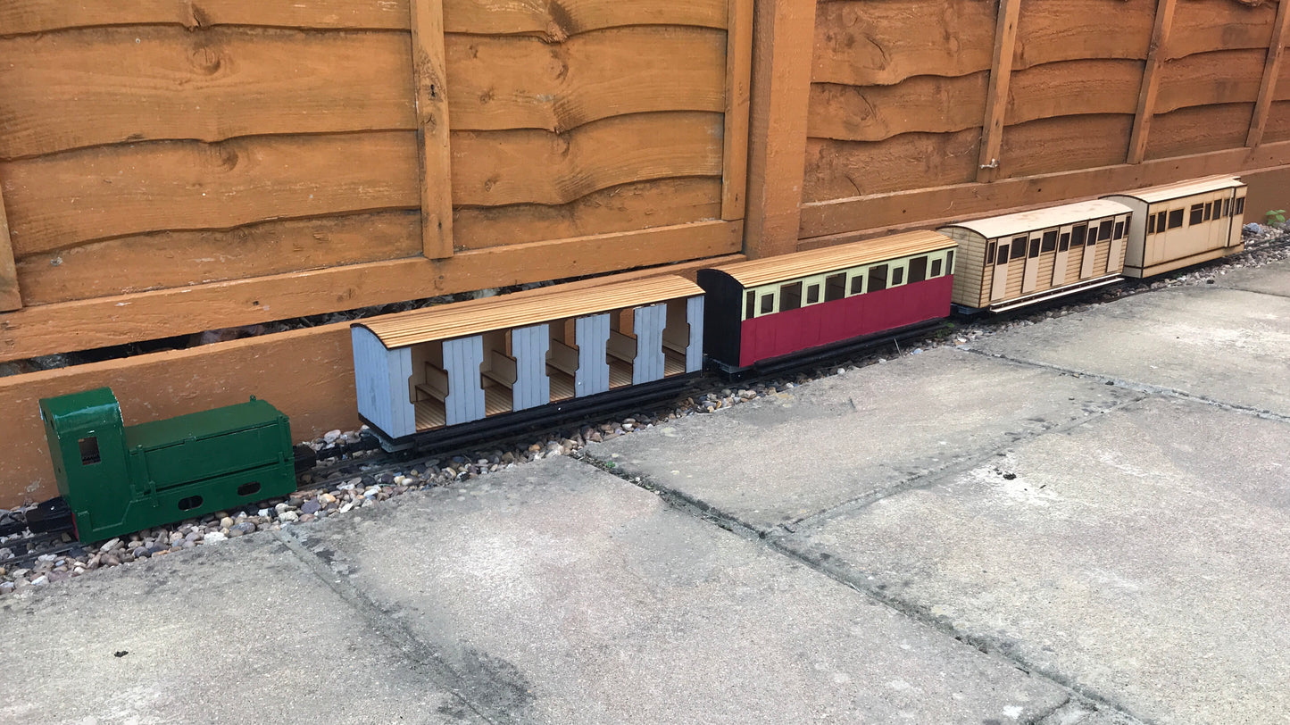 16mm Scale Chattenden and Upnor Railway Multipack